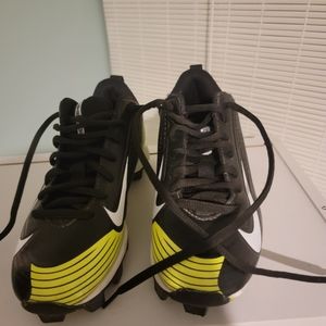 Nike baseball Cleats Size 1Y
